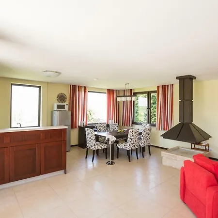 Black Sea Rama Private Villa *